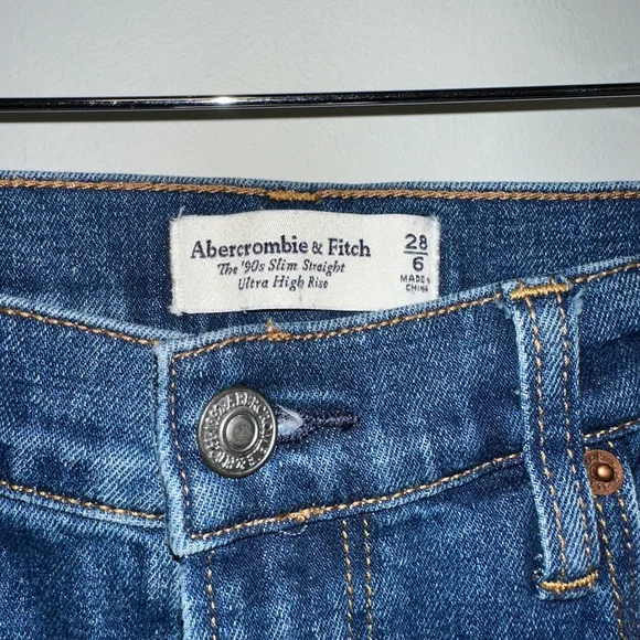 Abercrombie & Fitch Women’s Jeans Size 28 (6) Curve Blue Denim 90s Slim Straight - Picture 9 of 12